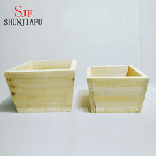 Kreativer Pflanzer aus Holz Kleine Pflanzgefäße aus Holz für Sukkulenten