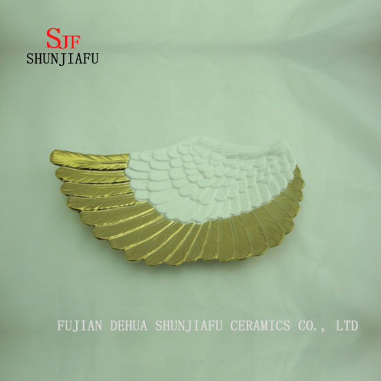 2 Design Broken-Winged Angel Dish, Keramikplatte. Weiß und Glod