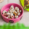 mit Hundefußabdrücken Drucken von kreisförmig bedruckten Knochen an der Schüssel Boden Keramik Hundefutter Rosa Keramik Tierfutter Pink Keramik Hundenapf