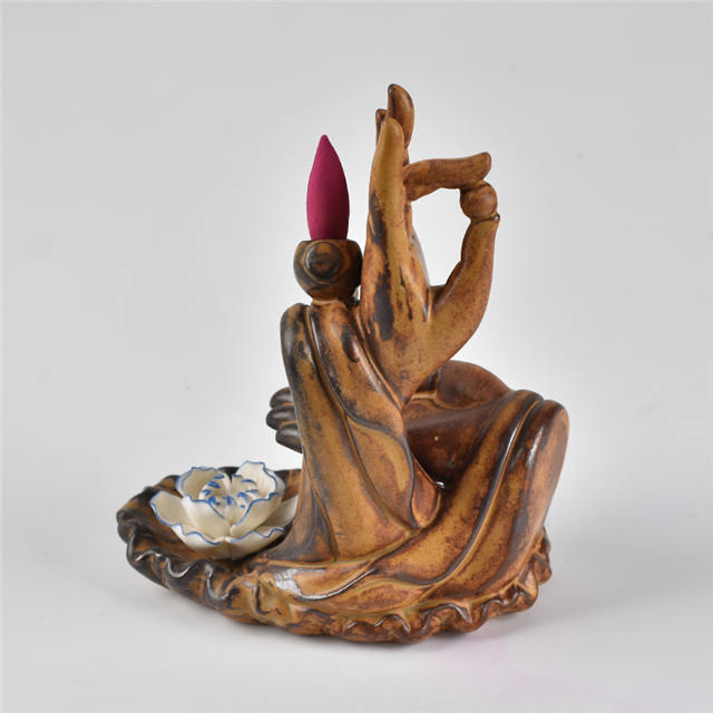 Braune Farbe mit beiden Buddha's Hand Flower Style Rückfluss Keramik Räuchergefäß Keramik Rückfluss Weihrauchbrenner