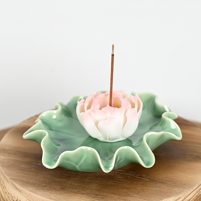 Lotusteller aus Keramik mit Keramikblüten Räucherstäbchen aus Keramik