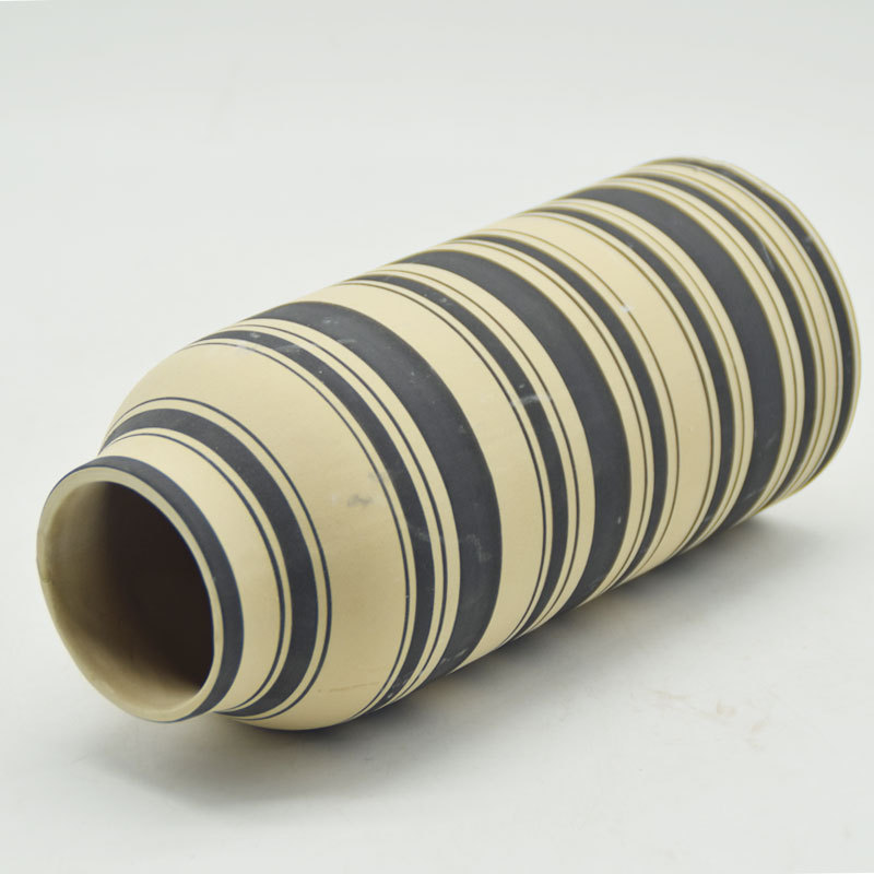 Wohnmöbel Dekoration Tischplatte Die neueste kreative Glasur geometrische Figur Lenker abwechselnd schwarz und gelb Keramikvase